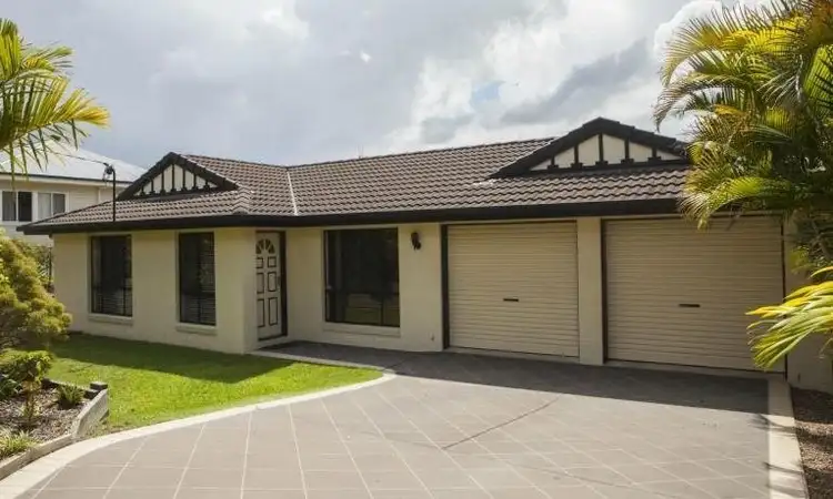 11 Tinana Street, Tinana QLD 4650
