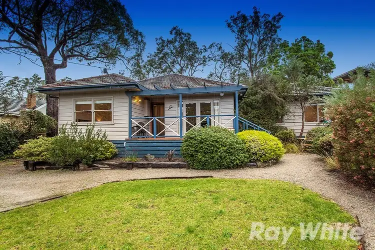 10 Cobham Road, Mitcham VIC 3132
