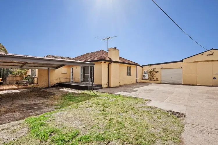 2 Elder Street, Heatherton VIC 3202