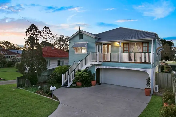 7 Churchill Street, Graceville QLD 4075