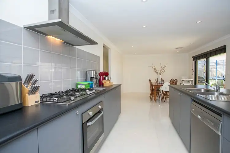 Sixth view of Homely house listing, 30 Millot Vista, Caversham WA 6055