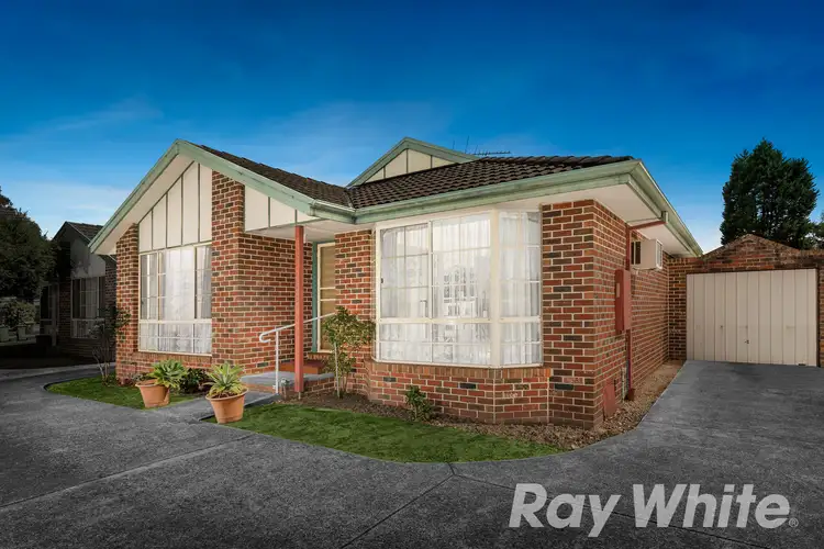 2/24 David Street, Knoxfield VIC 3180