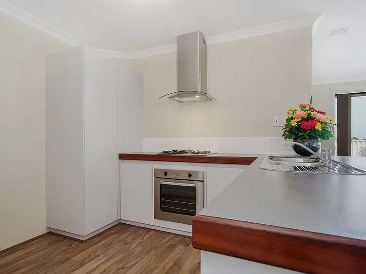 Sixth view of Homely house listing, 19 Brookeby Heights, Leda WA 6170