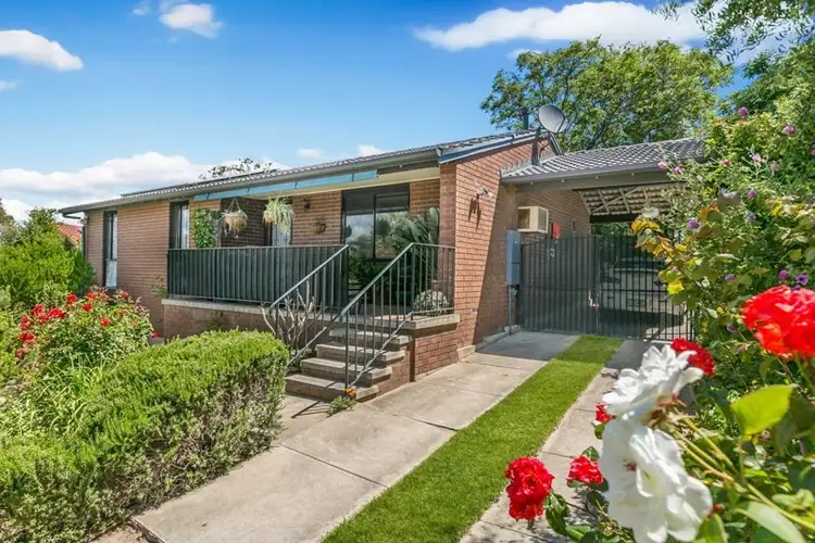 22 Olympia Crescent, Hackham West SA 5163
