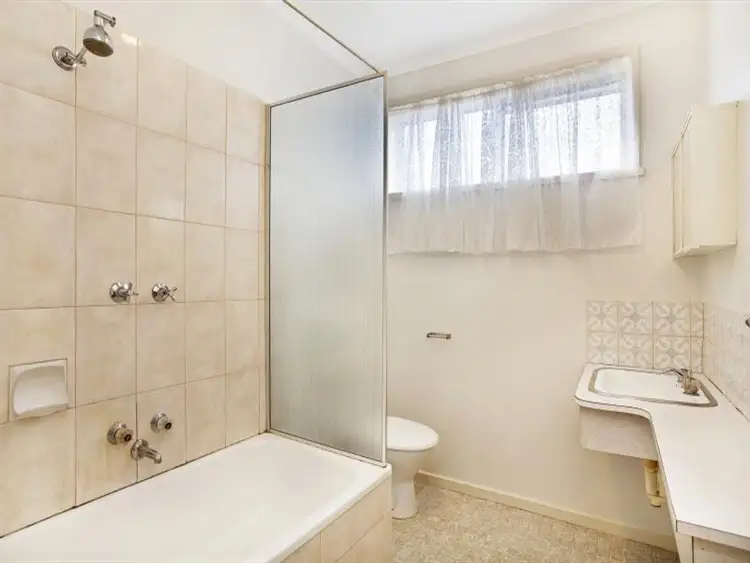 Fifth view of Homely unit listing, 4/4 Colonsay Road, Springvale VIC 3171