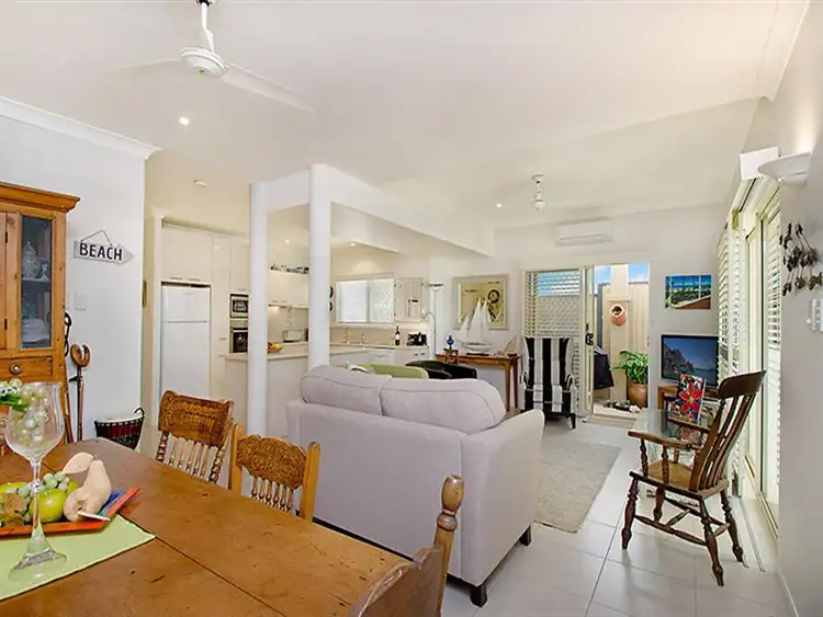 Seventh view of Homely unit listing, 2/15 WIlliam (Janet) Street, Alexandra Headland QLD 4572