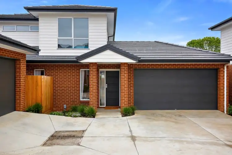 3/11 Glen View Road, Mount Evelyn VIC 3796