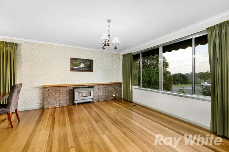 Third view of Homely house listing, 8 Huxley Avenue, Mulgrave VIC 3170