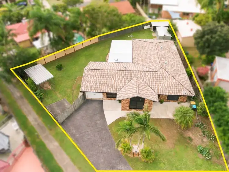 Second view of Homely house listing, 14 Lintrose Court, Edens Landing QLD 4207