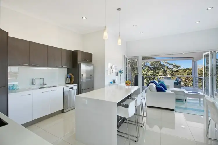 Seventh view of Homely unit listing, 9/15 Fox Street, Wynnum QLD 4178