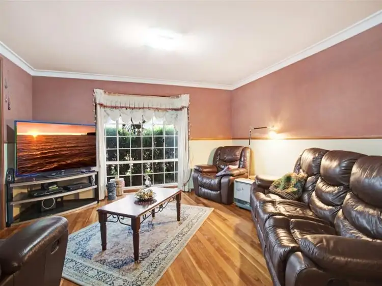 Second view of Homely house listing, 4 Bronwyn Close, Thornton NSW 2322