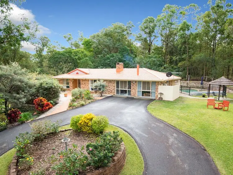 9 Prasada Court, Eatons Hill QLD 4037