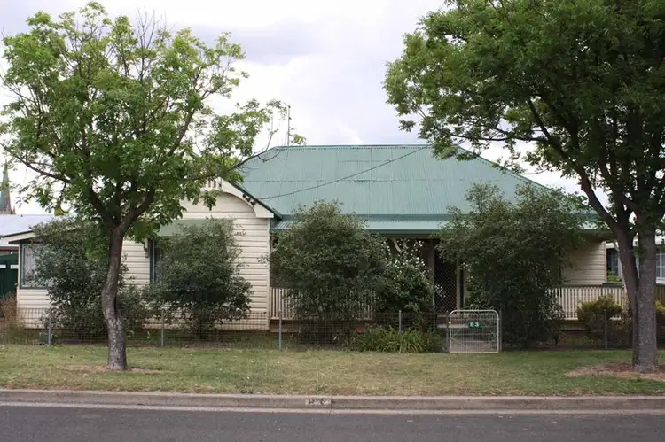 83 Lambeth, Glen Innes NSW 2370