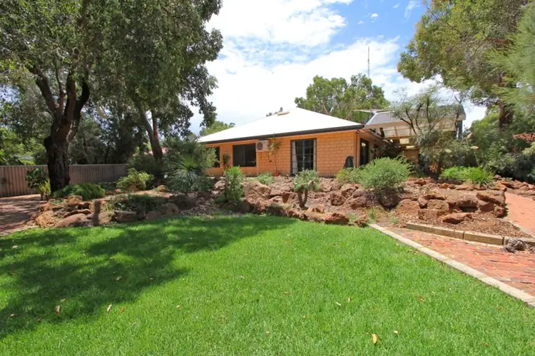 12 Dianella Road, Walliston WA 6076