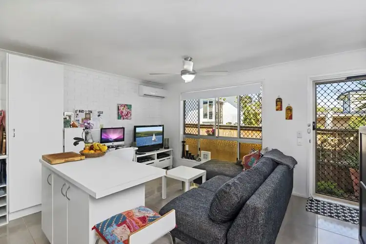 Third view of Homely other listing, 400 Cypress Terrace North, Palm Beach QLD 4221