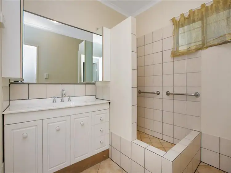 Sixth view of Homely other listing, 2/3 Agincourt Close, Clifton Beach QLD 4879