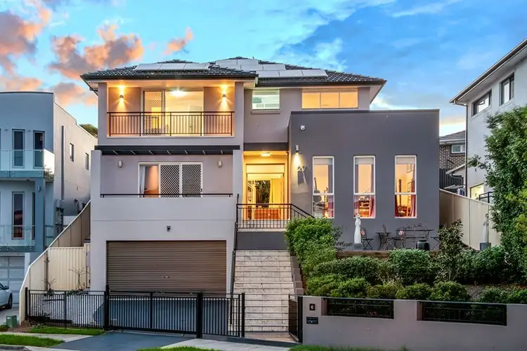 27 Cuthbert Crescent, Edensor Park NSW 2176