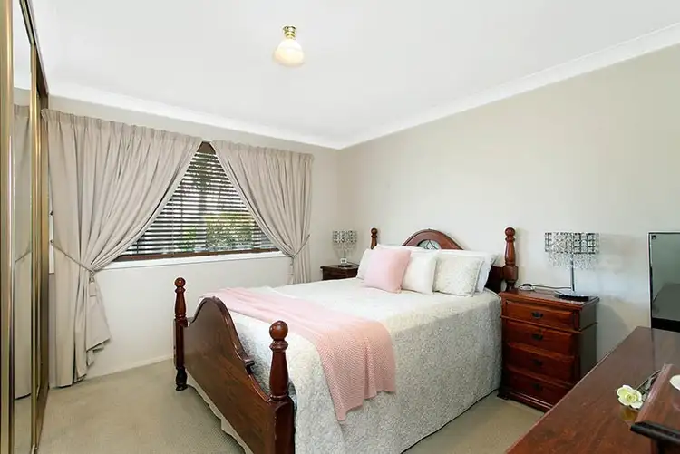 Sixth view of Homely house listing, 5 Brisbane Place, Barrack Heights NSW 2528
