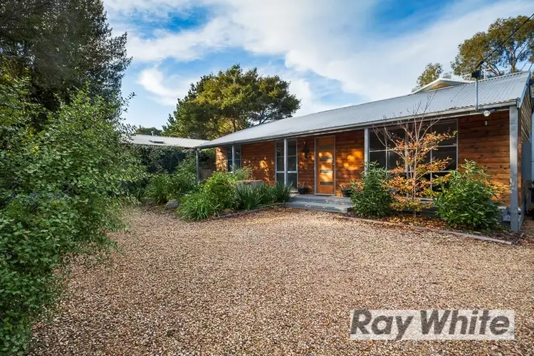 11 Pettit Street, Crib Point VIC 3919