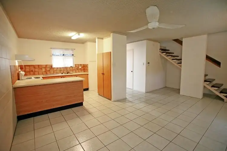 Main view of Homely unit listing, 3/30 Princes Road, Hyde Park QLD 4812