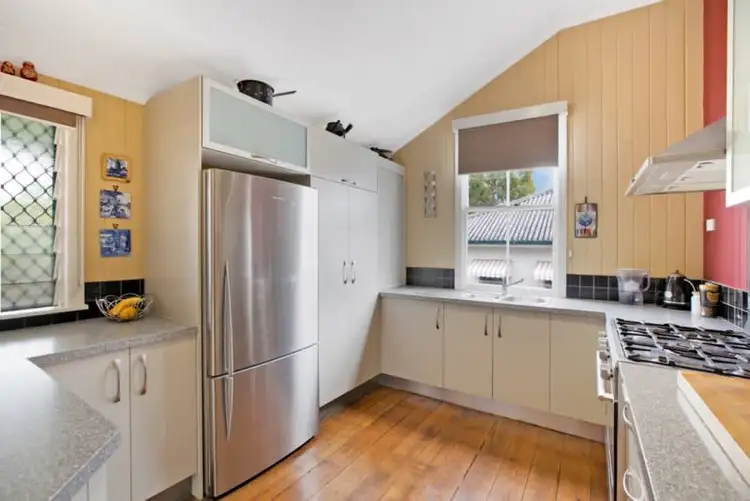 Second view of Homely house listing, 10 Worthing Street, Wynnum QLD 4178