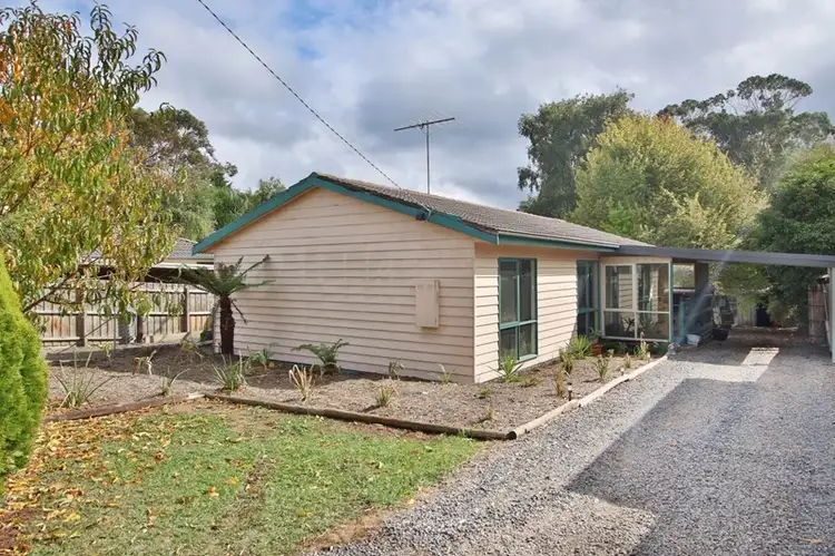 6 Keelah Street, Woori Yallock VIC 3139