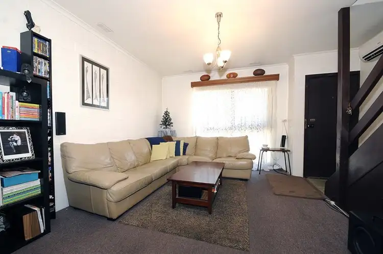 Second view of Homely unit listing, 2/14 Carder Avenue, Seaford VIC 3198