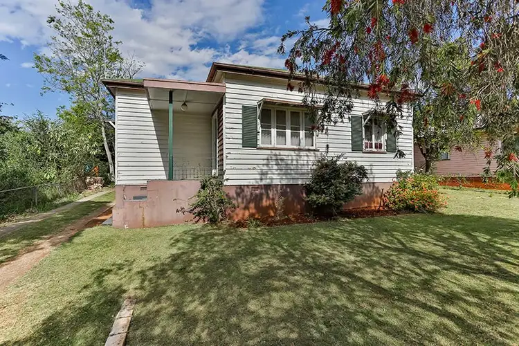 16 Haig Street, South Toowoomba QLD 4350