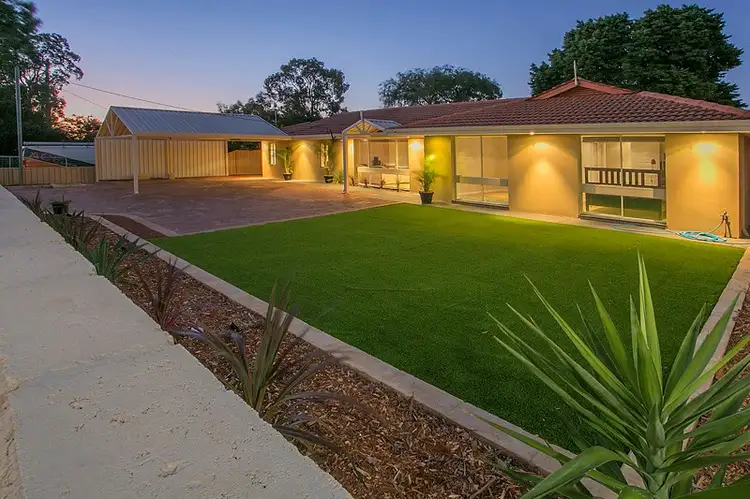 30 Glyde Road, Lesmurdie WA 6076