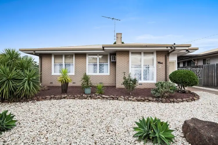 2 Ibis Court, Norlane VIC 3214