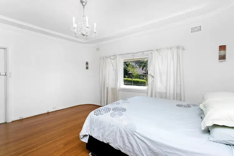 Fifth view of Homely house listing, 10 Benwerrin Avenue, Carss Park NSW 2221