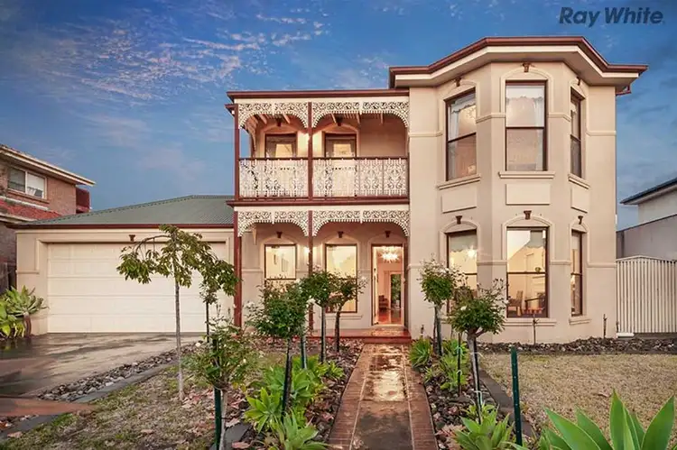 3 Forrest Place, Taylors Lakes VIC 3038