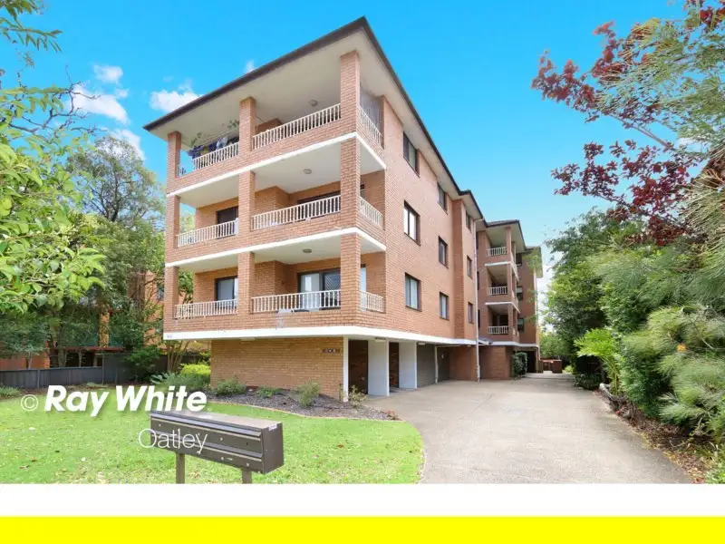 Main view of Homely unit listing, 2/6-8 Ocean Street, Penshurst NSW 2222