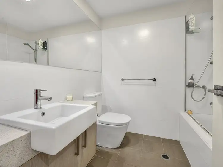 Seventh view of Homely townhouse listing, 10/12 Palm Square, Morningside QLD 4170