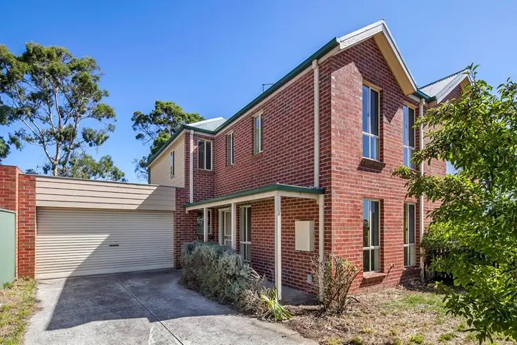8 Bentley Place, Ballarat East VIC 3350