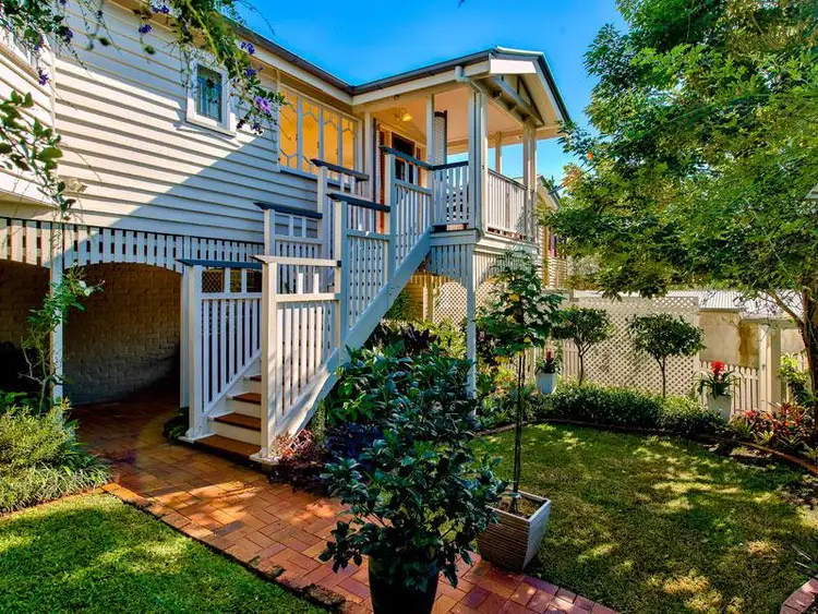 48 Southerden Avenue, Grange QLD 4051