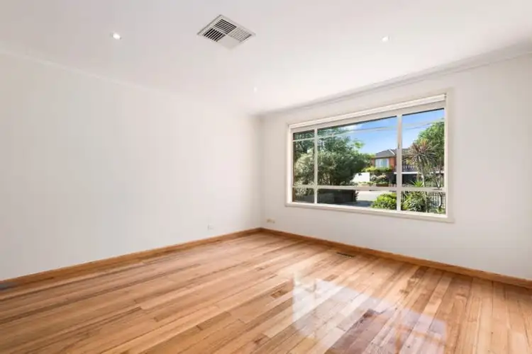 Third view of Homely house listing, 21 Kuranda Crescent, Oakleigh East VIC 3166