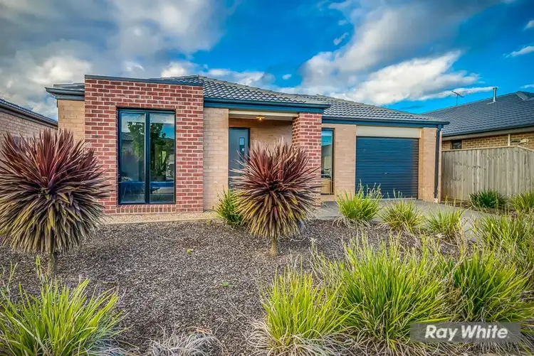 Third view of Homely house listing, 8 Springleaf Road, Tarneit VIC 3029