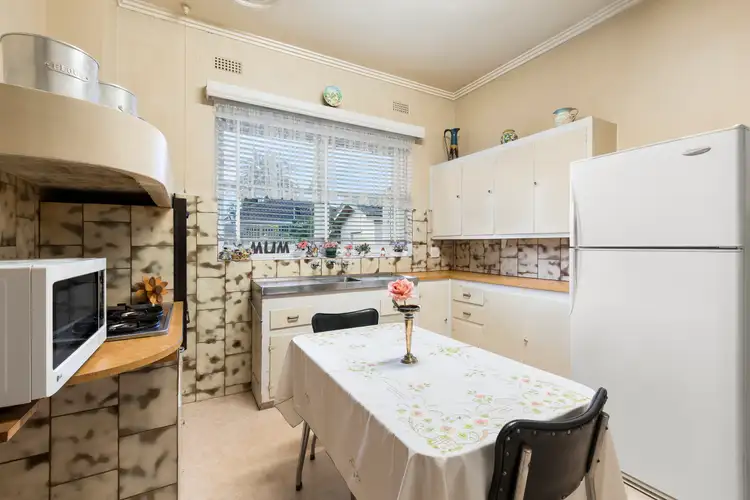 Fourth view of Homely house listing, 1 Rendell Court, Hughesdale VIC 3166