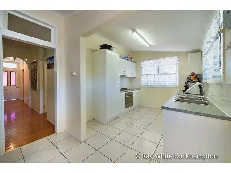 Sixth view of Homely house listing, 262 William Street, Allenstown QLD 4700