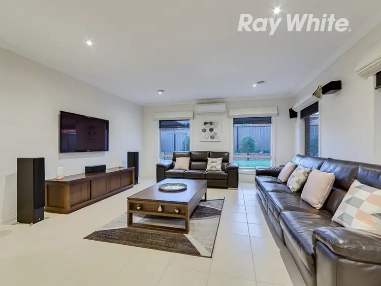 Seventh view of Homely house listing, 8 Bridgehaven Drive, Craigieburn VIC 3064