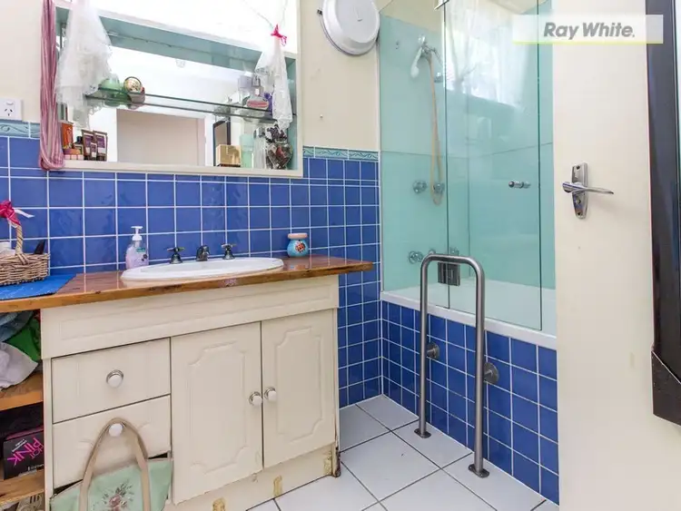 Fourth view of Homely house listing, 7 Sundew Avenue, Rosebud West VIC 3940