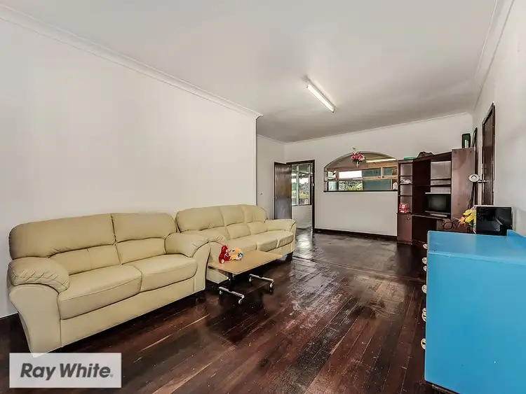 Fourth view of Homely house listing, 11 Lindley Street, Embleton WA 6062