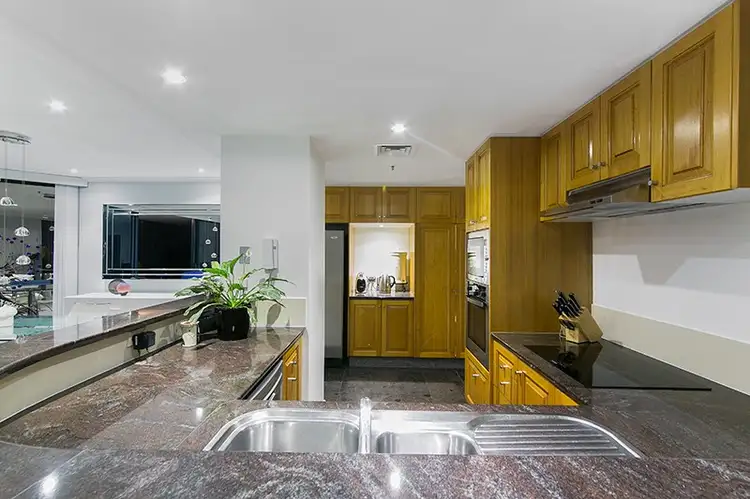Sixth view of Homely apartment listing, 37/2 Goodwin Street, Kangaroo Point QLD 4169