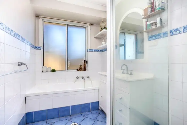 Seventh view of Homely house listing, 25 MacLeay Place, Albion Park NSW 2527