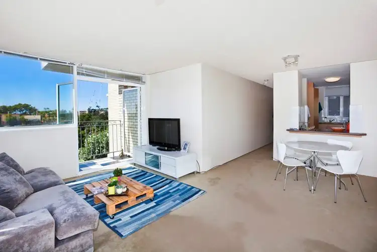 Main view of Homely apartment listing, 5/142 Old South Head Road, Bellevue Hill NSW 2023