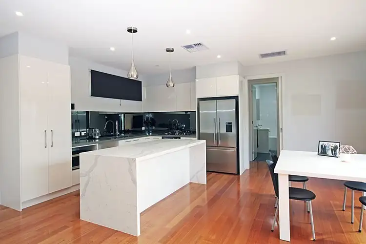 3/39 Golden Avenue, Chelsea VIC 3196