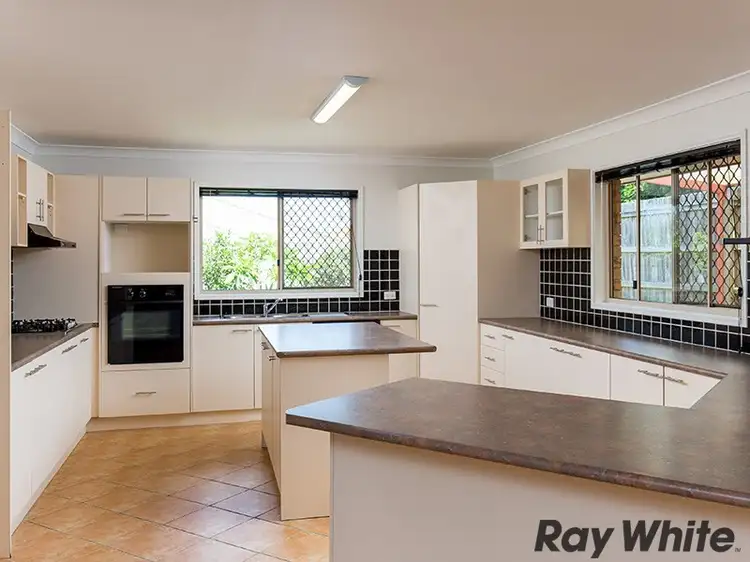 11 Matilda Way, Calamvale QLD 4116