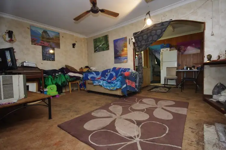 39 Burnham Way, Girrawheen WA 6064