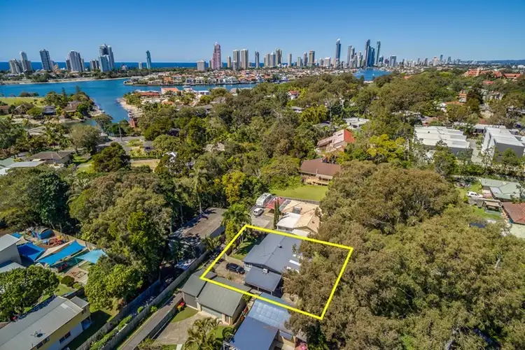 12 Nesbit Street, Southport QLD 4215